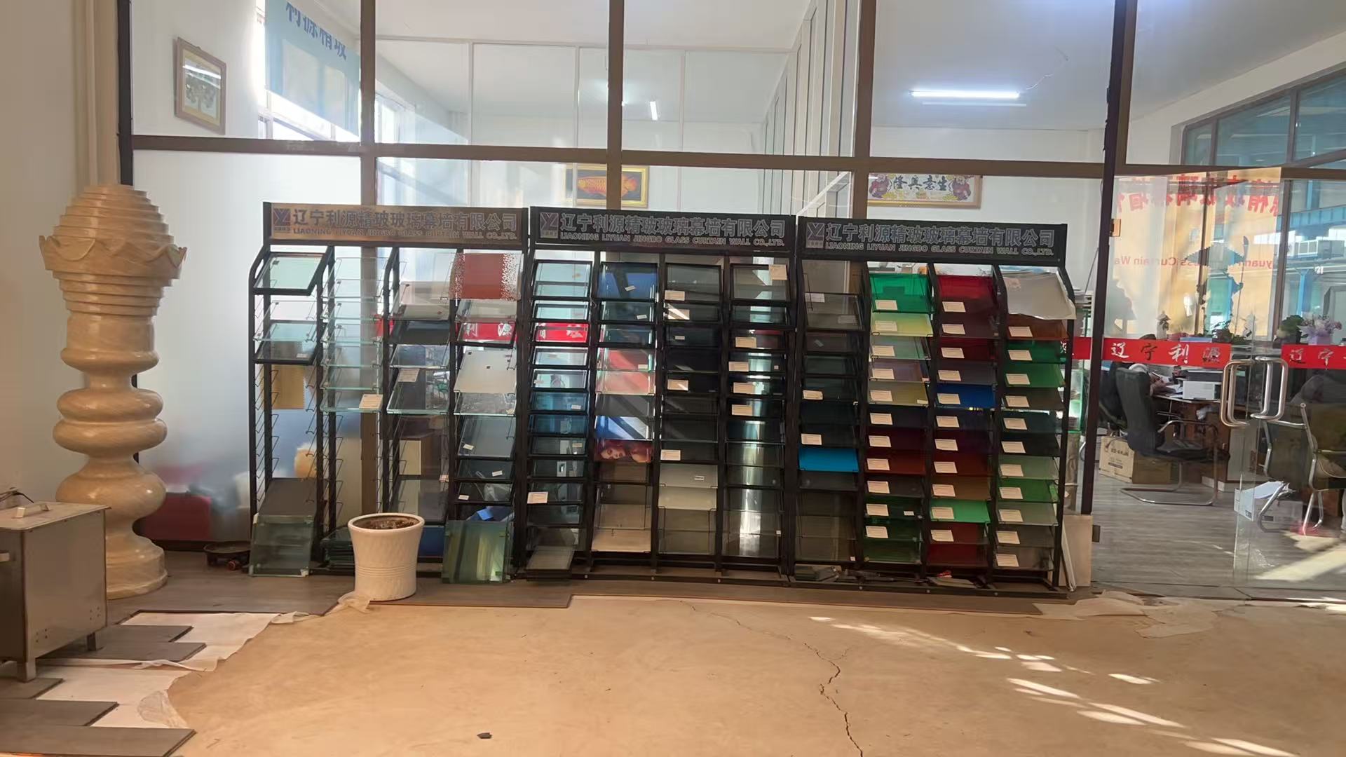 广州市工程玻璃批量采购钢化玻璃 - 排名